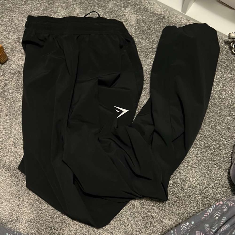 Xs Black gymshark windbreaker joggers